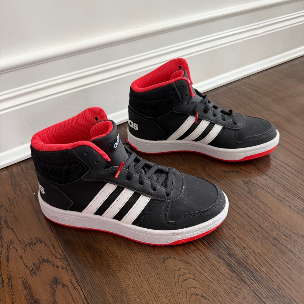 NWOT Elastic Lace Adidas Black and Red High-Top Sneakers